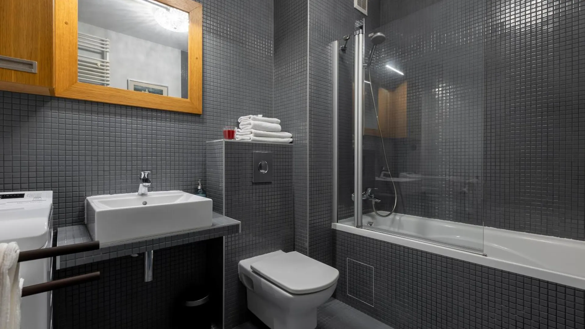 Homewell Apartments Czartoria- Free Parking Poznan 0*,